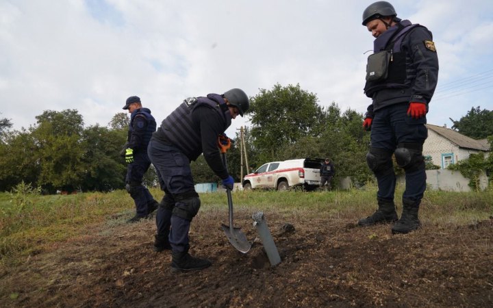 ​У звільнених населених пунктах Харківщини розчистили майже 400 км доріг