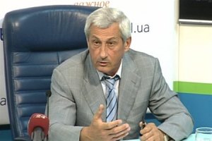 Экс-замглавы НБУ: обязательная продажа валюты экспортерами стабилизирует курс 