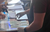 На хабарі піймали члена військово-лікарської комісії на Хмельниччині