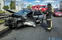 В Киеве на Бандеры в ДТП пострадали три человека 