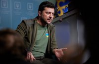 Зеленский: "Обсуждаем следующий пакет санкции против России, чтобы они почувствовали, что каждый выстрел имеет свою цену"