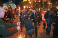 На Майдане была драка и стрельба фейерверками (добавлено ВИДЕО)