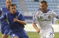«Динамо» побеждает, «Шахтер» играет вничью 