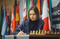 Музычук сыграла вничью с россиянкой первую партию полуфинала ЧМ по шахматам 
