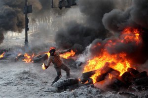 МИД РФ возмутили "коктейли Молотова" в руках украинцев