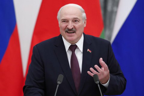 Лукашенко заявил, что война с Украиной будет продолжаться "максимум 3-4 дня"