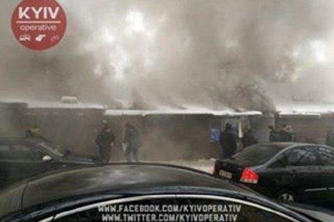 В Киеве горел радиорынок "Караваевы дачи" (обновлено)