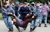 В Казахстане в день выборов задержали почти 500 протестующих 