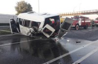 В Глевахе иномарка врезалась в маршрутку: двое погибших и более 10 пострадавших
