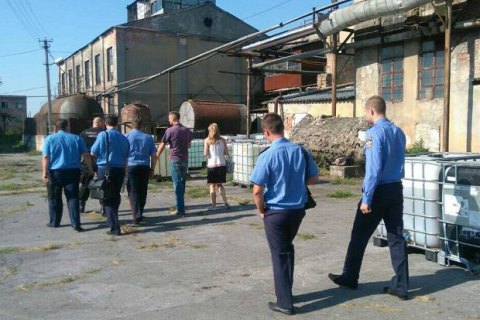 Налоговая устроила новый рейд по спиртзаводам