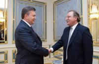 Янукович: сегодня в Украине будет день зрелищного футбола