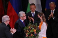 Експрезидент ФРН Гаук отримав премію імені святого Войцеха за внесок у згуртування Європи