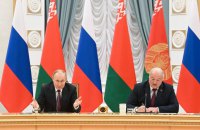 Путін заявив про намір розмістити ядерну зброю у Білорусі