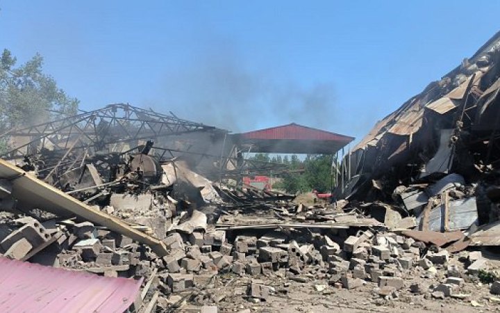 Ворог обстрілює Костянтинівку на Донеччині: є поранений та руйнування