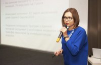 Министр образования признала провал эксперимента с использованием электронных учебников