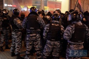 После столкновений под Святошинским судом госпитализированы 5 человек