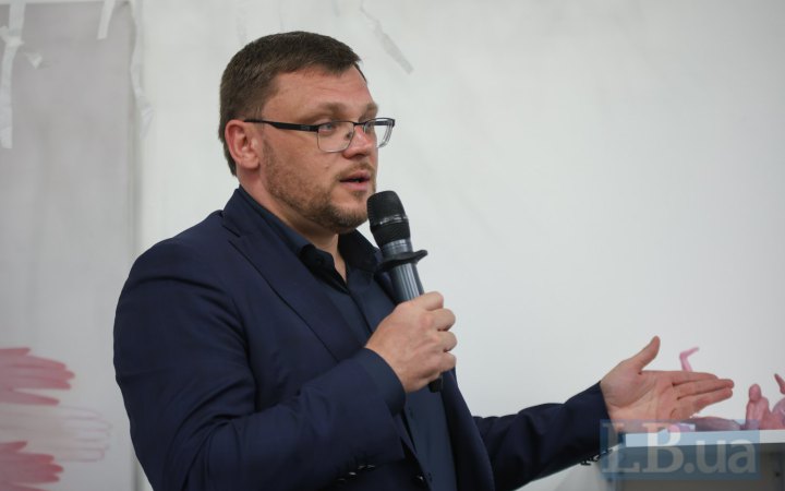 Директор НАБУ допускає тиск на нього і керівника САП і "клепання" справ