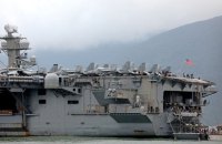 До Південної Кореї прибув авіаносець США для тристоронніх навчань за участю Японії