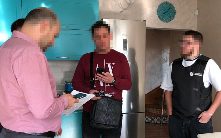 Постачання одягу для військових зі збитками у 35 млн гривень: повідомили про підозру директору швейної фабрики
