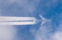 "Мрия" доставила 150 тонн масок и средств защиты в Париж