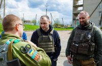 Міністр інфраструктури: зброя, надана Україні, потрапляє туди, куди потрібно