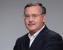 Гриценко не нужно 8 Марта, чтобы дарить цветы
