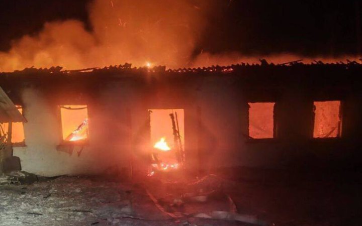 Росіяни атакували підприємство у Чернігові, є пошкодження