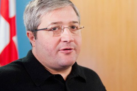 В Грузии подорвали машину оппозиционного депутата (обновлено)