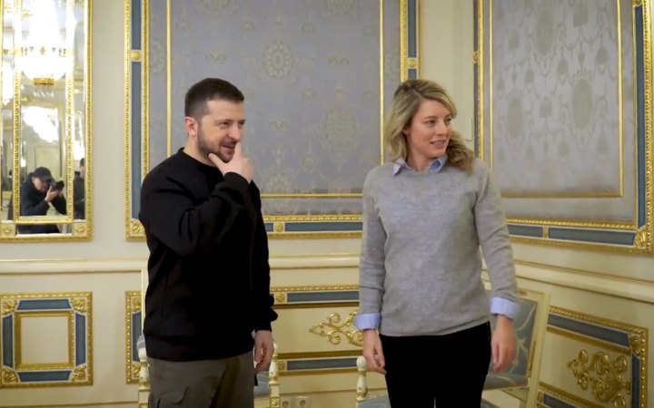 Зеленський обговорив з міністеркою закордонних справ Канади взаємодію у сфері безпеки та оборони