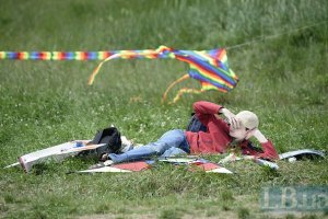 Белорусских пограничников всполошил воздушный змей