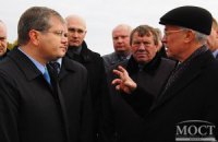 Азаров увидел благодарность людей за ЗСТ с СНГ