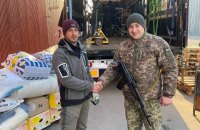 Ветерани Держспецзвʼязку організували волонтерський хаб для цивільних і військових