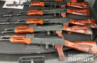 У Дніпрі затримали чоловіка, що перевозив зброю і боєприпаси, - Нацполіція