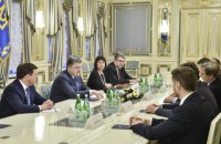 Порошенко пообещал не допустить досрочных парламентских выборов