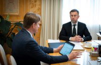 У прифронтових областях школярі навчатимуться дистанційно та у змішаному форматі, – Корецький