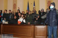 Оппозиция отправились к Главку милиции, опасаясь штурма КГГА