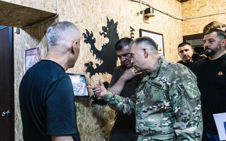 Сирський: ворог продовжує тиснути на Костянтинівському напрямку та просуватися малими штурмовими групами