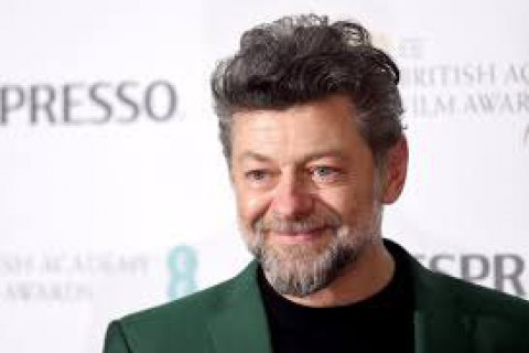 Актер, озвучивший Голлума во "Властелине колец", проведет онлайн-марафон в помощь британским врачам