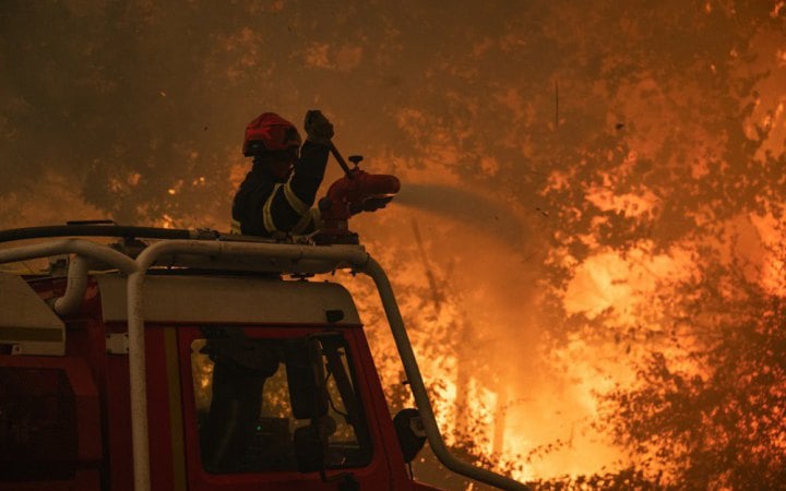 У Європі через лісові пожежі евакуювали майже 200 тисяч осіб