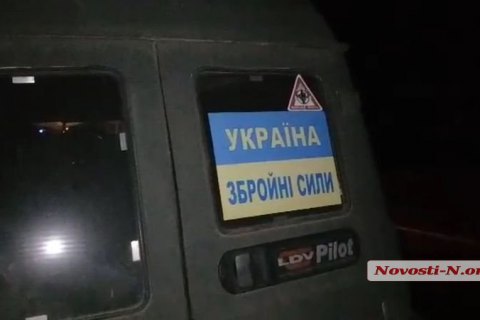 Николаевские патрульные задержали на дороге пятерых пьяных военных