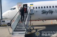 Кримінального авторитета із санкційного списку РНБО депортували з України 