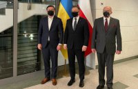 ​Політичне і військове керівництво Польщі захоплюється діями і стійкістю Сил оборони України, - Кулеба
