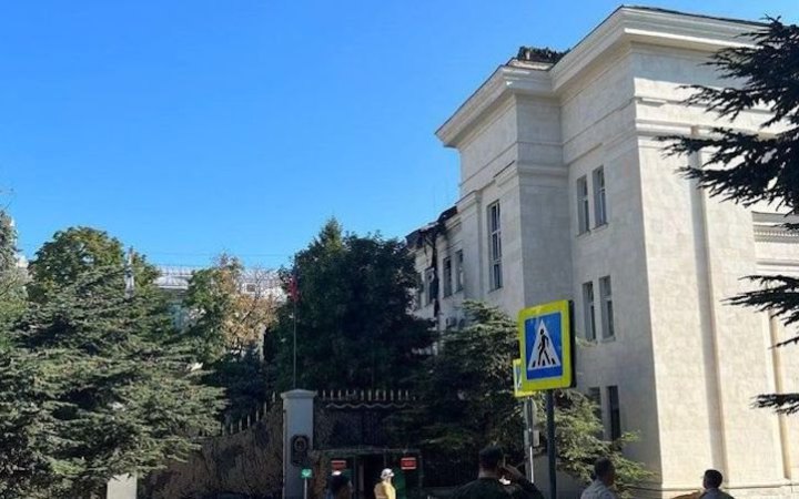 По штабу Чорноморського флоту в Севастополі завдано удару, в місті вмикали тривогу (доповнено)