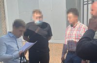 Заместителя главы правления "Укрпрофздравницы" задержали за вымогательство 1 млн гривен взятки