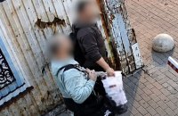 У 83-річного київського хірурга шахраї виманили близько 11 млн грн під виглядом «перевірки СБУ»