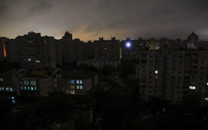У Києві та Броварській громаді внаслідок російської атаки аварія в електромережі