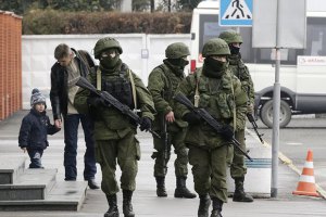 Неизвестные обстреляли украинский пограничный самолет (Добавлено видео)