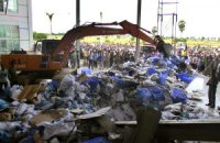 На обувной фабрике в Камбодже обрушился потолок, есть жертвы