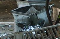 Мать девочки, найденной убитой в мусорном баке, покрывала преступника