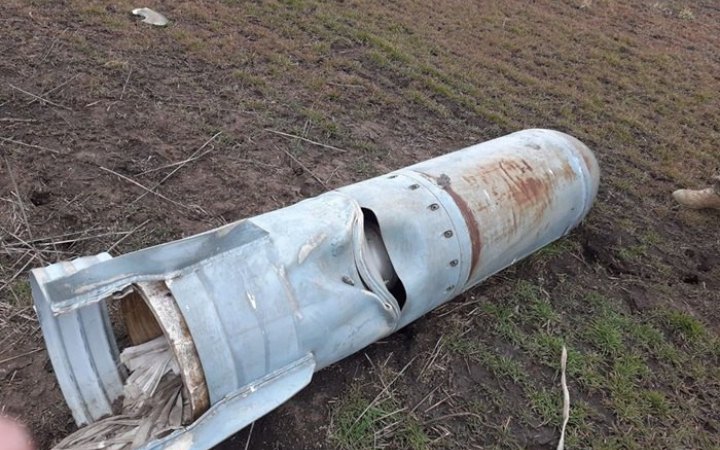 На Херсонщині травмувався чоловік, який хотів самостійно розібрати снаряд